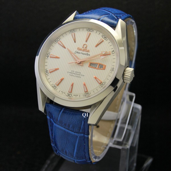 OMEGA Watch 82